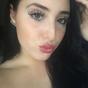 Meet your Posher, Jenna